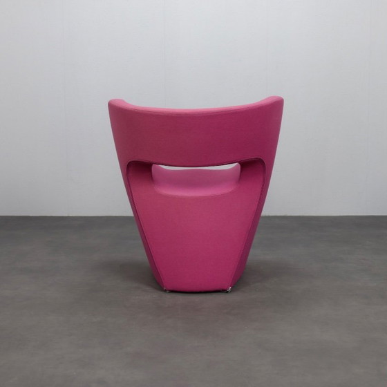 Image 1 of Twee Victoria & Albert fauteuils van Ron Arad voor Moroso, Italië, jaren 2000.