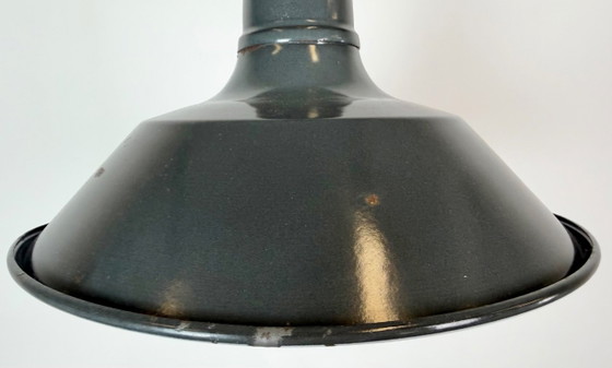 Industrial French Black Enamel Factory Pendant Lamp, 1960s – Iron (photo 5 of 17)