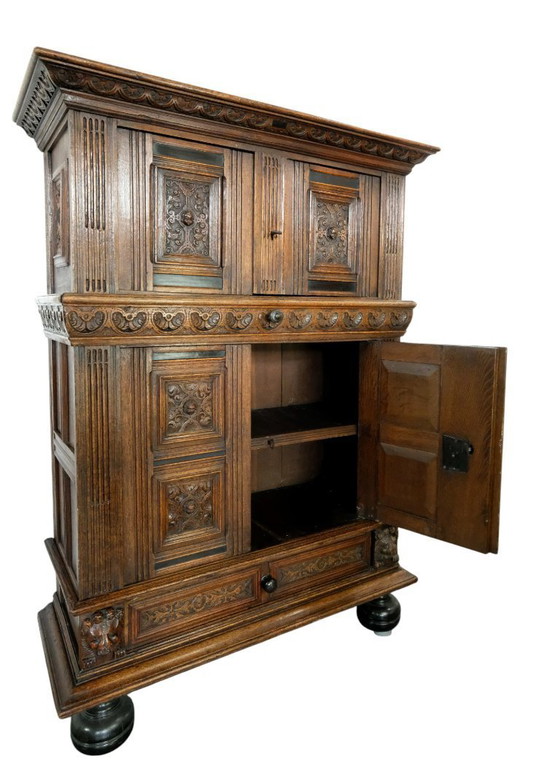 Image 1 of Fino armario Pilaster holandés del siglo XVII