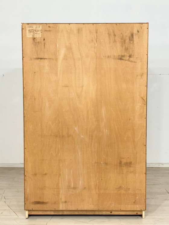 Image 1 of Armadio vintage, armadio per la biancheria, mobiletto in legno