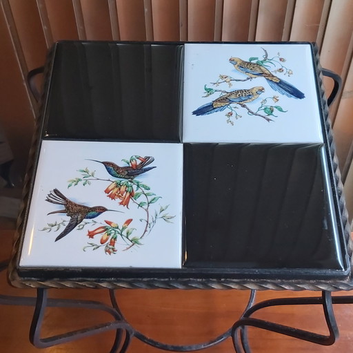 Magnifique support à plantes vintage, en fer forgé et céramique à motif d'oiseau