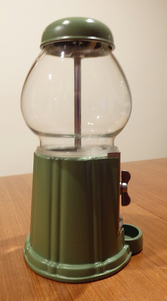 Image 1 of kauwgomdispenser