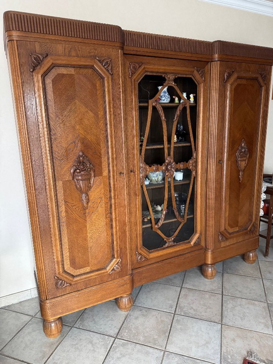 Image 1 of Antiguo armario de loza de alrededor de 1900