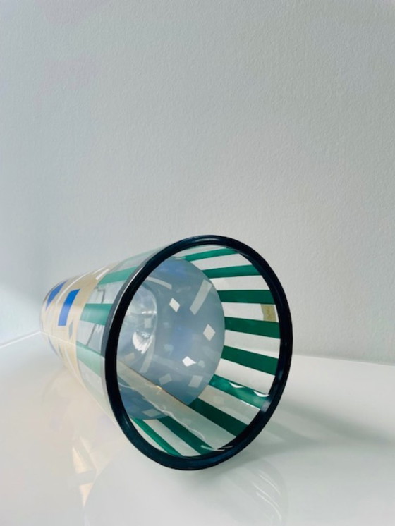 Image 1 of Icónico Saqqarah Vaas – Egizia x Sottsass Associati, 1995 (diseño de Nanae Umeda)