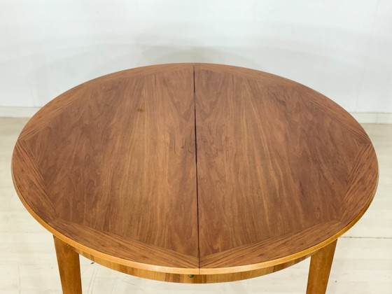 Image 1 of Beautiful vintage dining table / Mid-century kitchen table / Extendable wooden table
