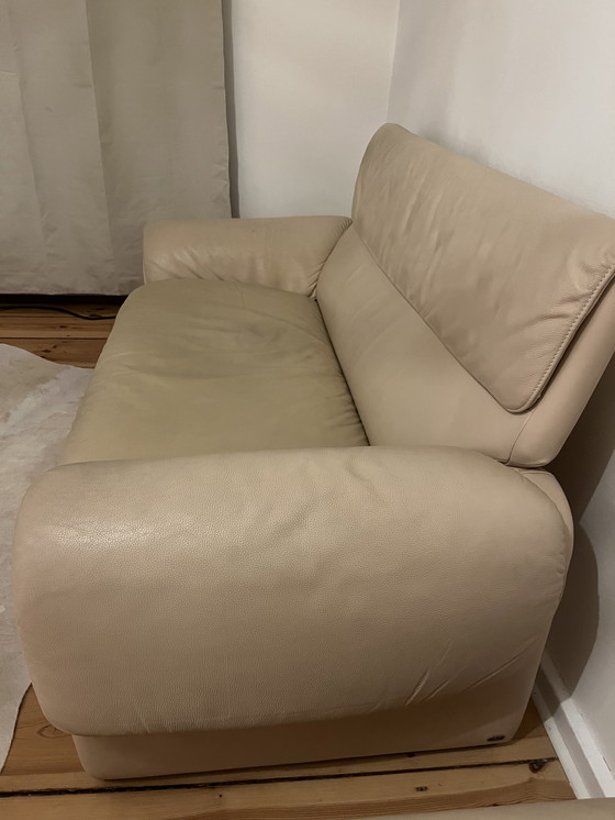 Image 1 of De Sede DS 2011/2 Two-seater leather sofa couch Contemporary Bauhaus Mid Century Space Age