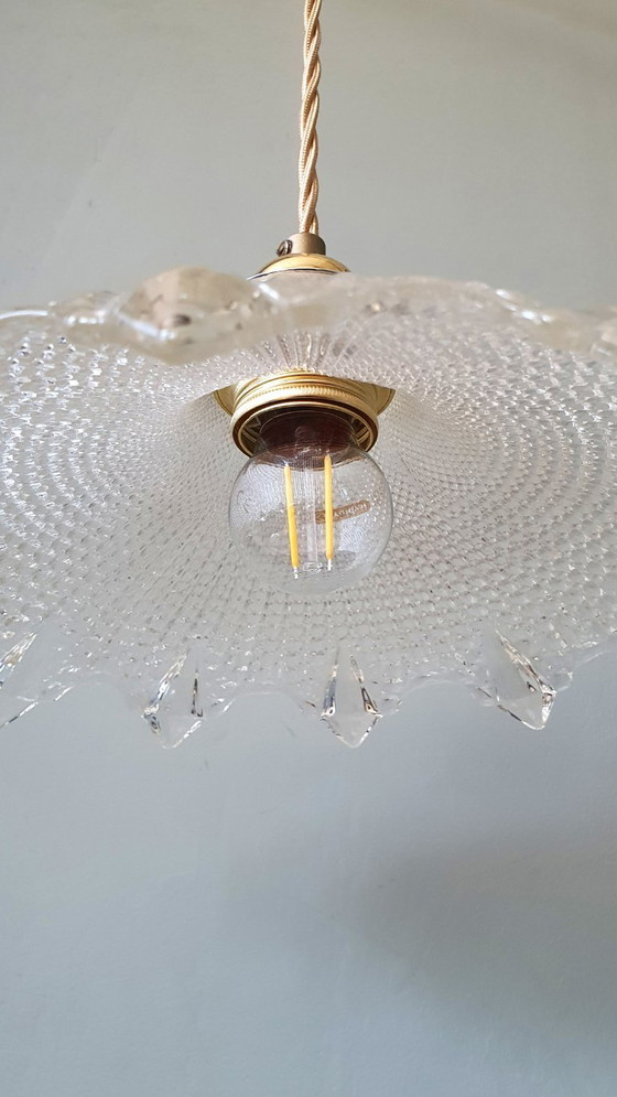 Image 1 of Lámpara colgante Holophane, Art Déco, Antigua. Cristal fundido.
