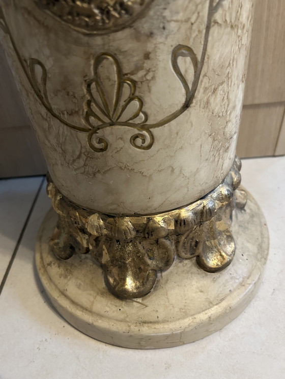 Image 1 of Porcelain column with statue