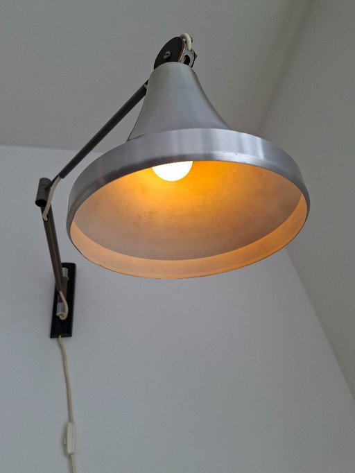 Philips wandlamp model NX 230E/00 1965