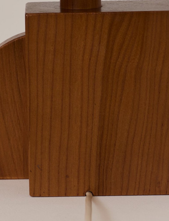 Image 1 of Par de lámparas artesanales de roble macizo con pantallas de corcho, circa 1970