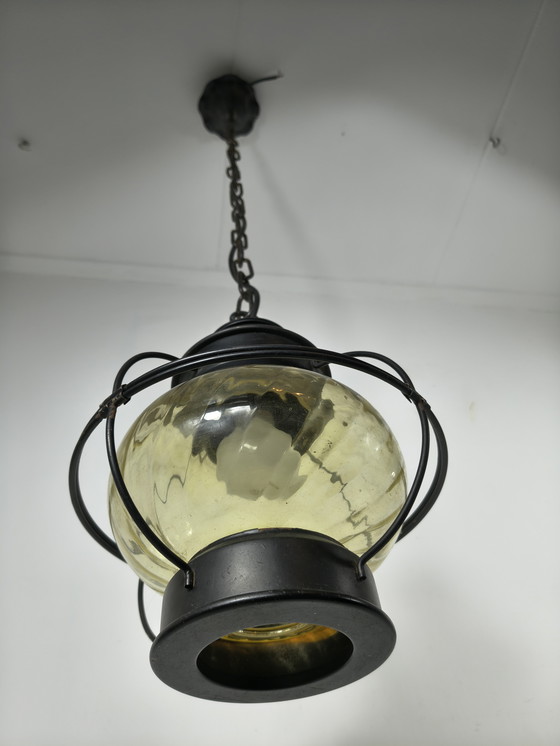 Image 1 of Linterna de mediados de siglo de la década de 1950