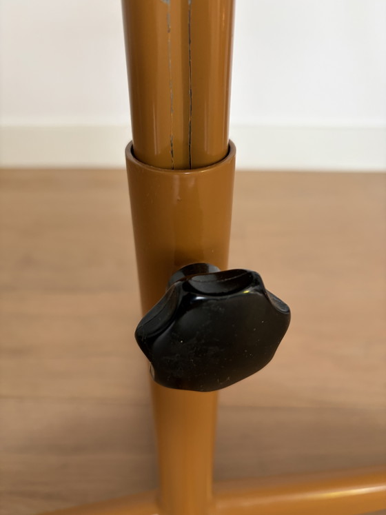 Image 1 of Dikmeyer Stahlhocker mit Eichensitzfläche
