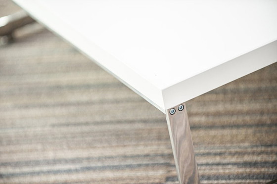 Image 1 of Artifort Mare T Viereckiger Couchtisch