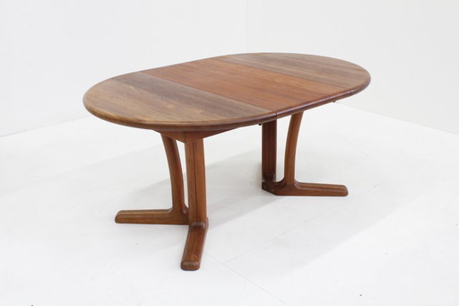 Mesa de comedor extensible redonda danesa Dyrlund vintage de teca maciza
