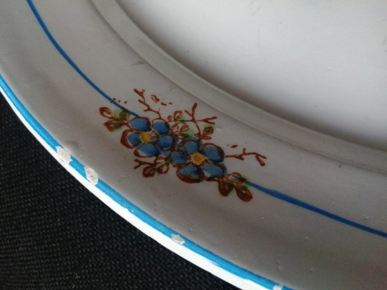 Image 1 of Plato para servir de la viuda Besio y sus hijos, finales del siglo XIX.