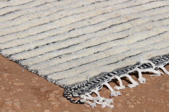 Alfombra bereber de lana natural, tejida a mano al estilo tradicional, tamaño 2/3 m. – Wool (photo 5 of 7)