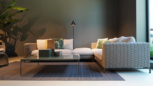 B&B Italia - Ray Outdoor Arrangement including 3 Deco Cushions