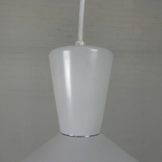 Image 1 of Lampada a sospensione con paralume in vetro modello UFO, anni '50