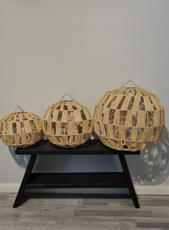 Image 1 of Lámpara colgante de rafia natural