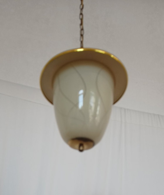 Zwei Pendelleuchten aus den 1950er Jahren – Glass, Metal (photo 8 of 11)