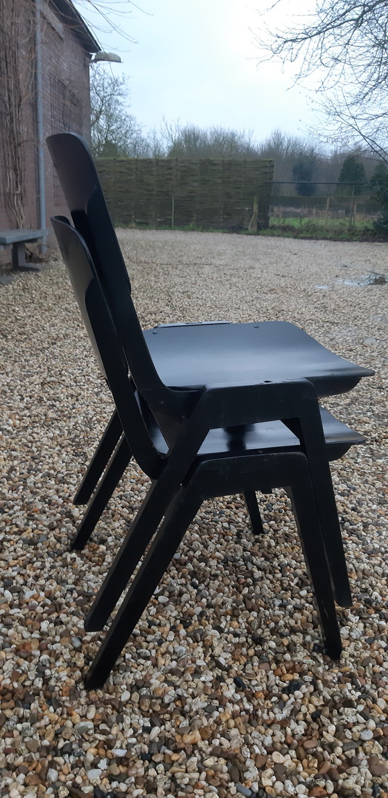 Image 1 of Set van 2 Thonet eetkamerstoelen jaren 60