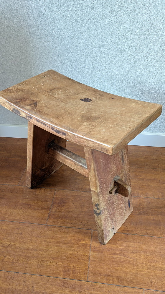 Image 1 of Suar Stool. Teakhout kruk Japan 
