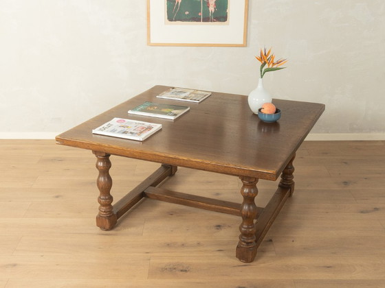 Brutalistischer Couchtisch, 1970er Jahre – Couchtische, Holz (photo 2 of 5)