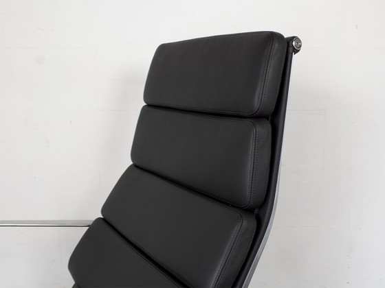 Poltrona Vitra EA 222, Charles & Ray Eames – Poltrone, Aluminium (photo 6 of 8)