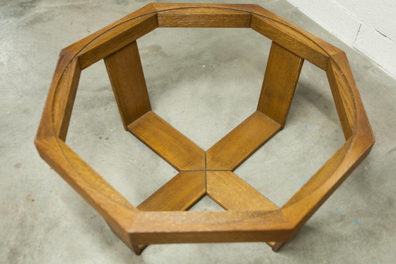 Image 1 of Tavolo esagonale unico, 1977, rovere, vetro fumé, fabbricazione svizzera