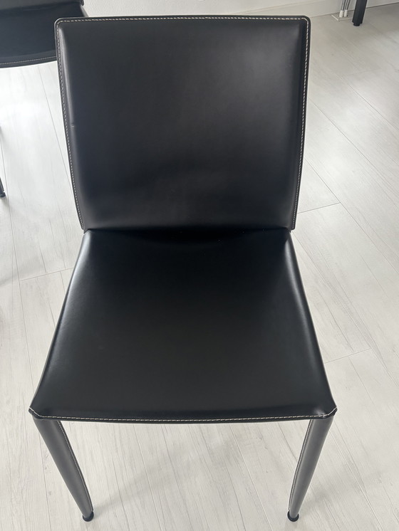 Image 1 of Table à manger Metaform avec 6 chaises en cuir