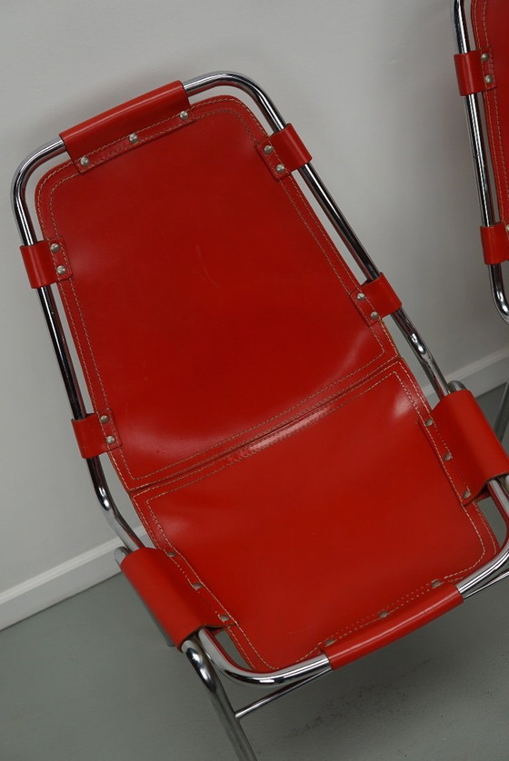 Image 1 of Set aus zwei roten Stühlen von Charlotte Perriand für Les Arcs, 1960er Jahre