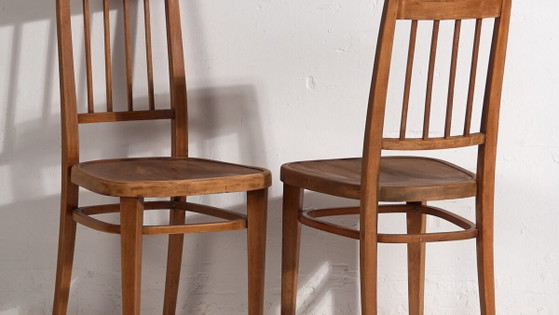 Antike Thonet Stühle (ca. 1920). Zweierset #2 – Esszimmerstühle (photo 3 of 10)