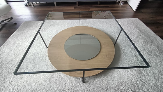 Image 1 of Glass coffee table. 120x120 height 37cm