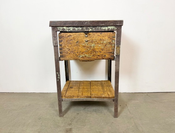 Industrial Chest of Drawers, 1950s – Iron (photo 2 of 17)