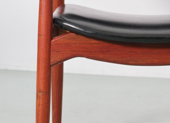 Image 1 of Paar Scandinavische teakhouten fauteuils model 66