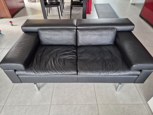 Jori shiva salon et voetbank