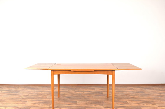 Image 1 of Table de salle à manger extensible en teck danoise du Mid Century, années 1960.