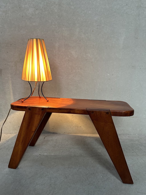1950's tripod table lamp