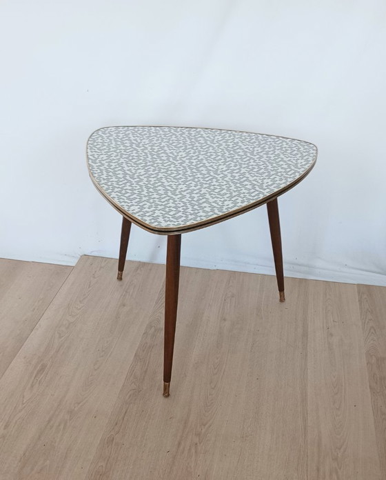 Image 1 of Vijftiger jaren bijzettafel