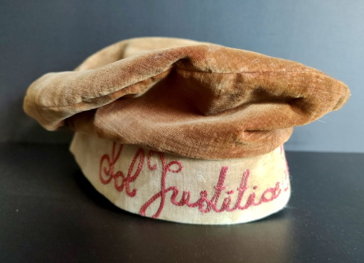 Antique Velvet University Beret Utrecht University & U.S.C. – ca. 1920