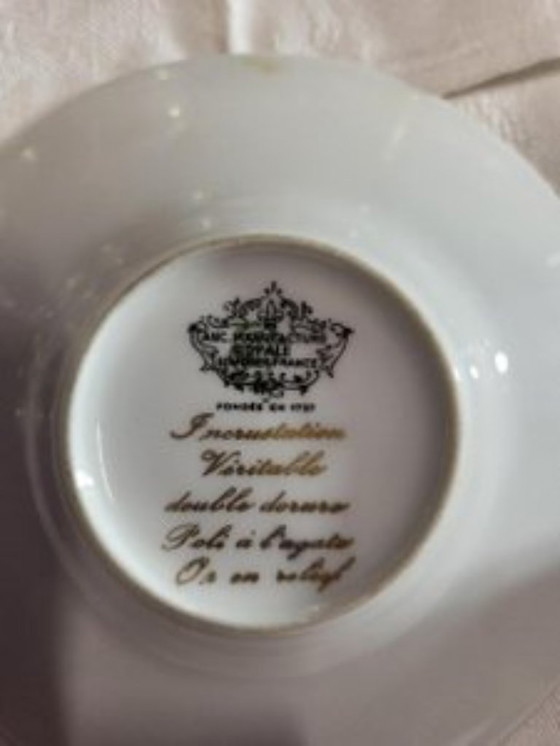 Image 1 of Ancienne Manufacture Royale de Limoges Porcelain and Gold Tableware France 1980 Set of 75