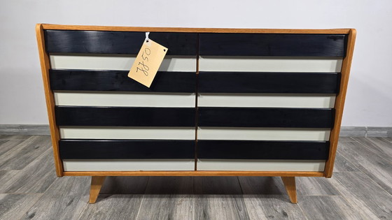 Image 1 of Buffet de Jiri Jiroutek