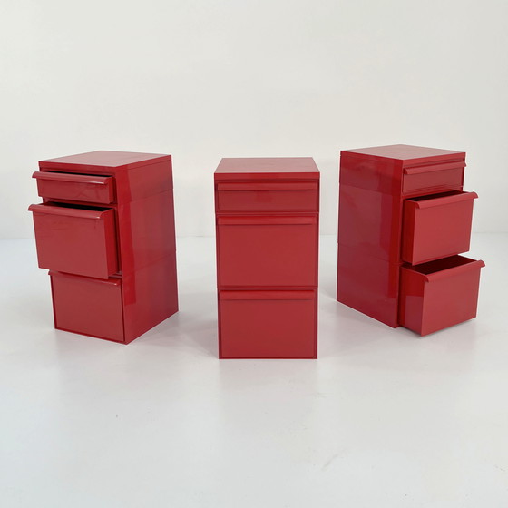 Image 1 of Commode rouge modèle 4601 par Simon Fussell pour Kartell, 1970S