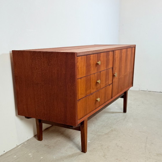 Image 1 of Vintage mahonie sideboard in Scandinavische stijl