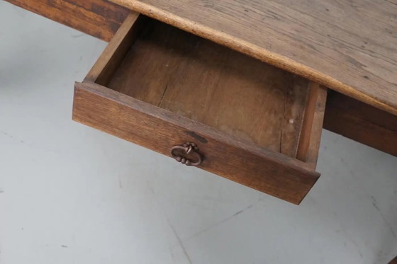 Image 1 of Tavolo da pranzo rustico antico francese in rovere invecchiato, XIX secolo