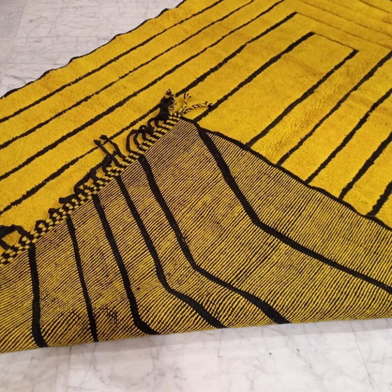 Image 1 of Ecru Berber Moroccan rug with geometric patterns, 250cm x 150cm