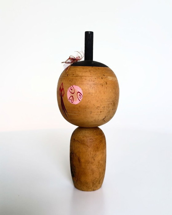 Image 1 of Vintage handbeschilderde Japanse Kokeshi pop