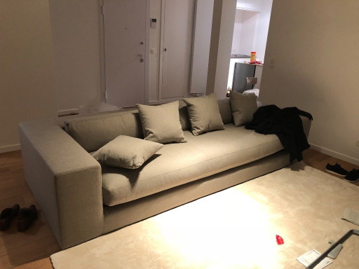 Modernes graues Sofa zu verkaufen