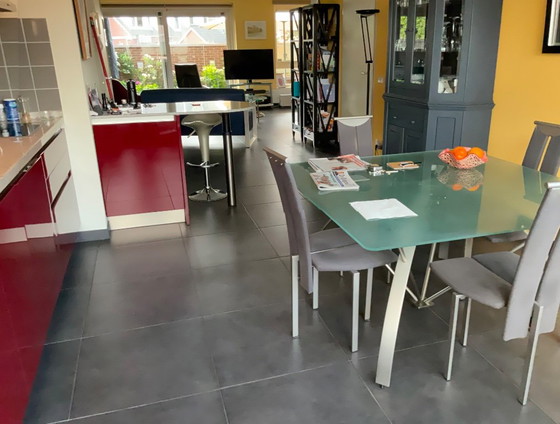 Modern design dining area – Dining tables, polished steel, Glass (photo 4 of 5)