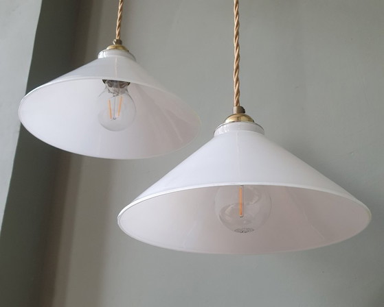 Set di 2 Lampade a sospensione Vintage in vetro opalino – Metallo (photo 10 of 17)